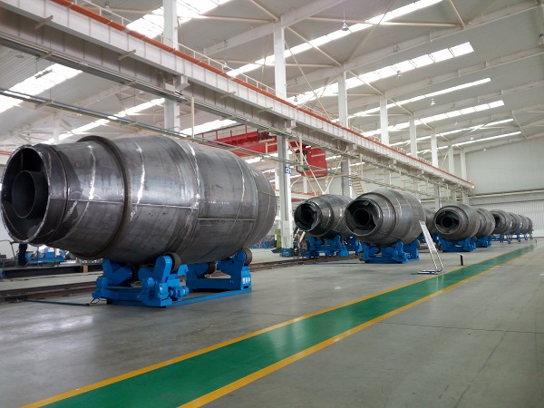 專用車異形罐體環(huán)縫自動焊接工藝與使用設備